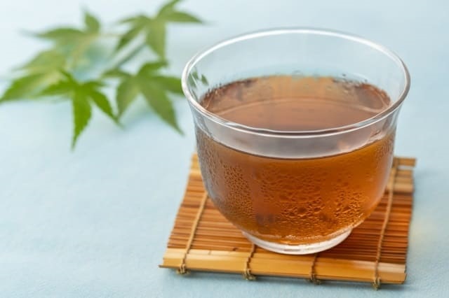 麦茶は美容に効果ある?ニキビに効く飲み物とは?緑茶には エピガロカテキンガレート EGCG